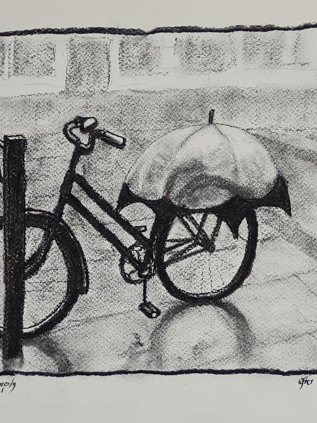 Cykel i regnvejr (kul på papir 30 x 40).jpg